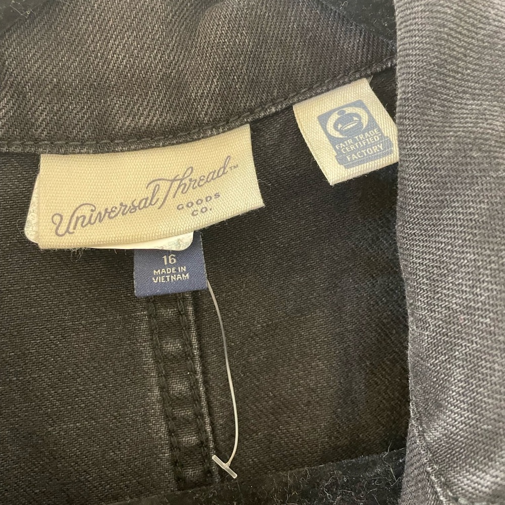 NWOT Universal Thread Women’s Dark Wash Jumpsuit Denim